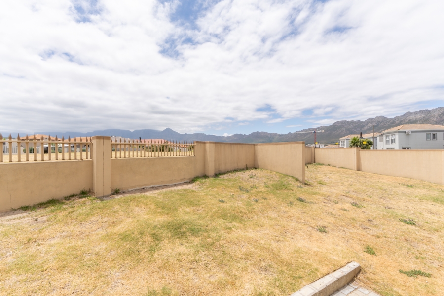 3 Bedroom Property for Sale in Fairview Golf Estate Western Cape